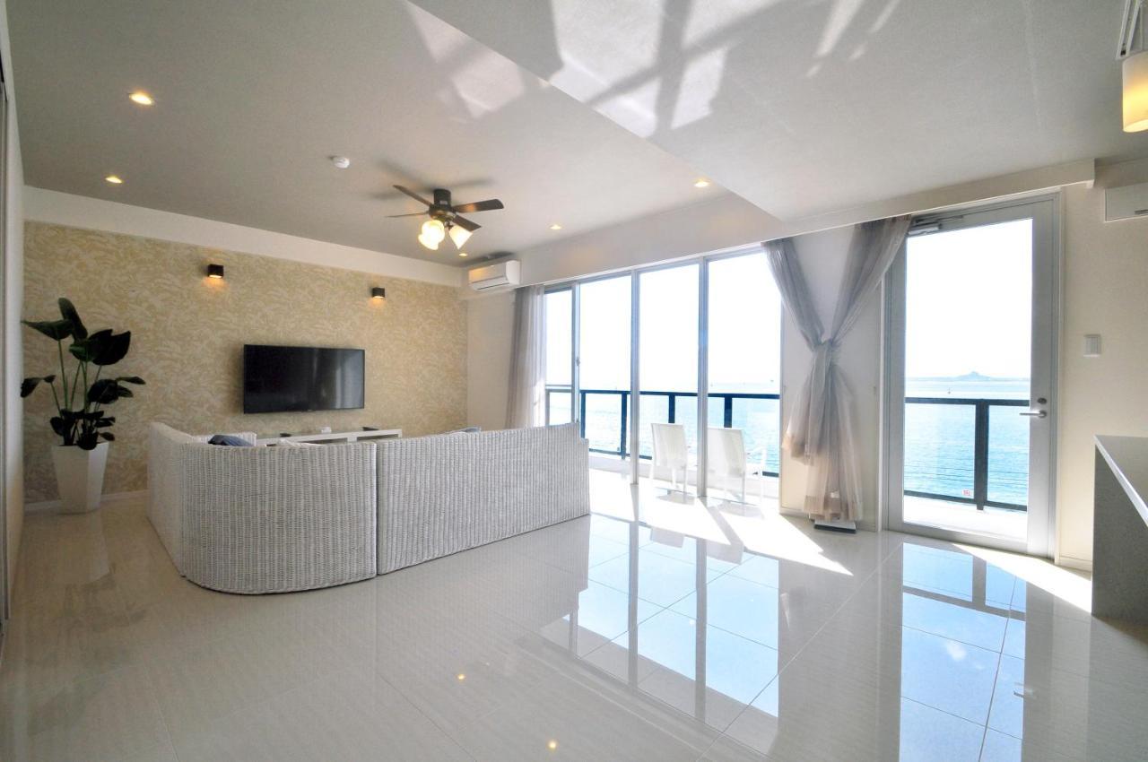 Costa Bella Condominium Resort Motobu Exterior photo