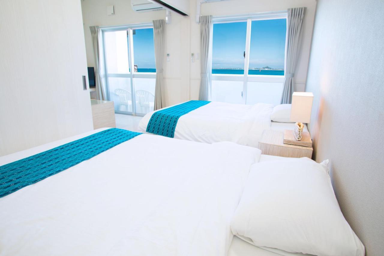 Costa Bella Condominium Resort Motobu Exterior photo